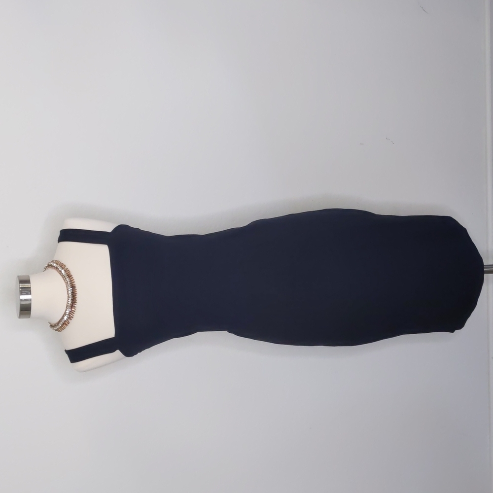 BOOHOO Black fitted Midi Dress Size 8